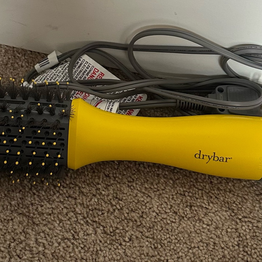 Drybar Bright Yellow Styling Brush